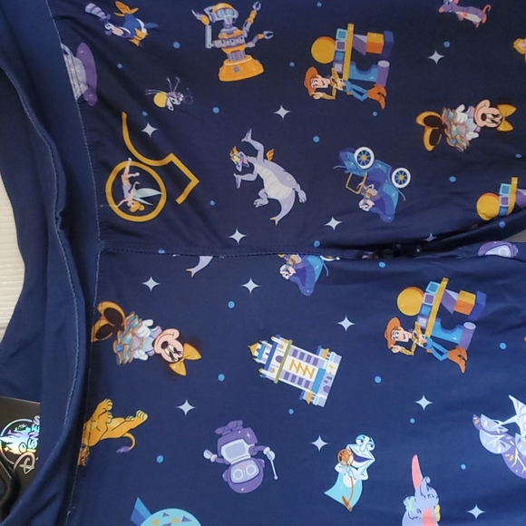 Disney 50th Anniversary Leggings - Picture 2 of 4